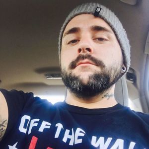 Meet your Posher, Adam